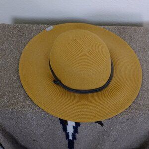 Womens  straw wide brim sun hat with chin strap
